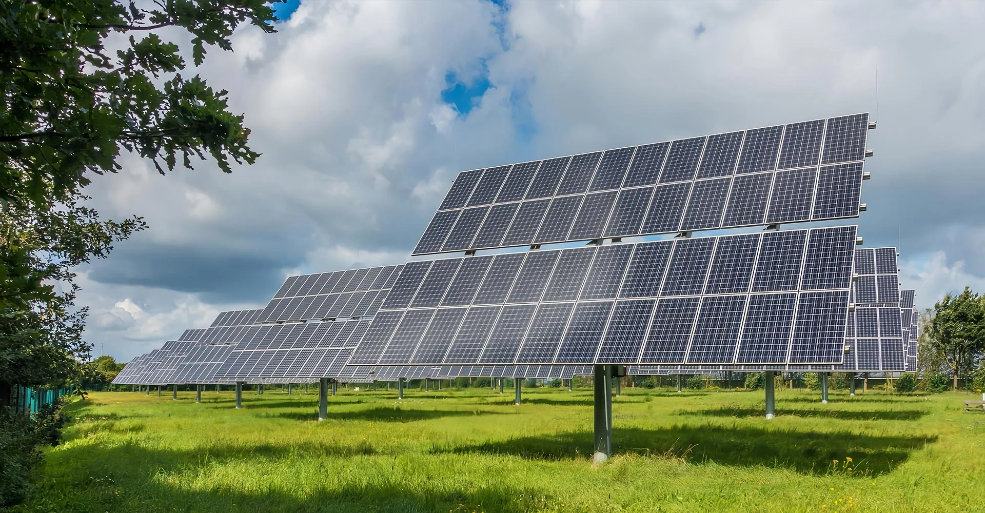 Pengilang Gunung Solar China