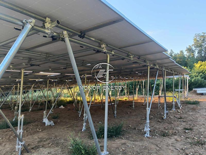 Mengapa memilih gunung tanah keluli solar untuk projek solar anda?
