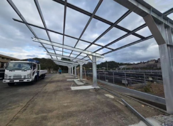 Tenaga Honor: Mentakrifkan Semula Kemungkinan Tak Terhingga Pelabuhan Solar