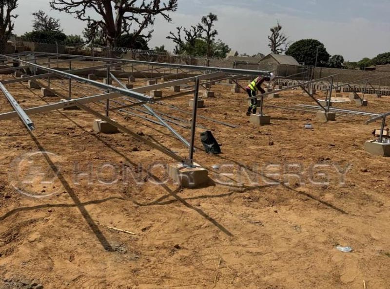 Laporan Di Tapak: Pemasangan Loji Kuasa PV Solar 1.7 MW di Nigeria