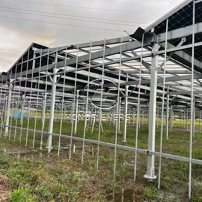 Gunung ladang solar rumah hijau keluli